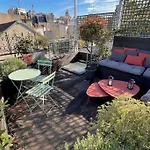Rooftop Triplex With Garden At Notre Dame Appartamento *
