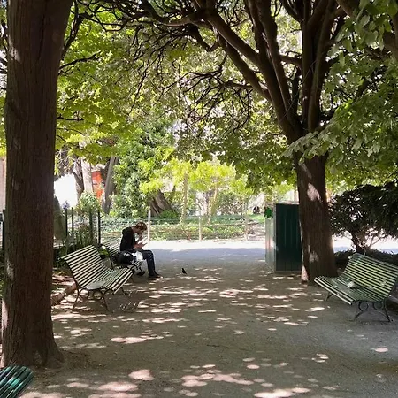 Apartman Rooftop Triplex With Garden At Notre Dame *