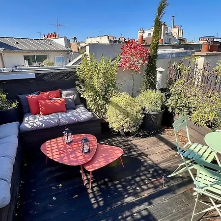 Rooftop Triplex With Garden At Notre Dame Apartman Párizs
