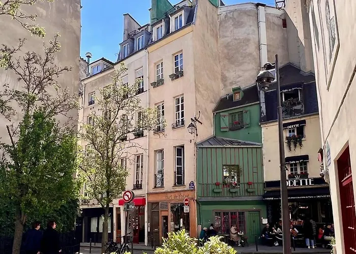 Lägenhet Rooftop Triplex With Garden At Notre Dame