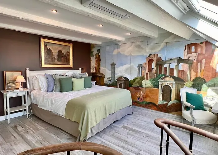 Апартаменты Rooftop Triplex With Garden At Notre Dame *